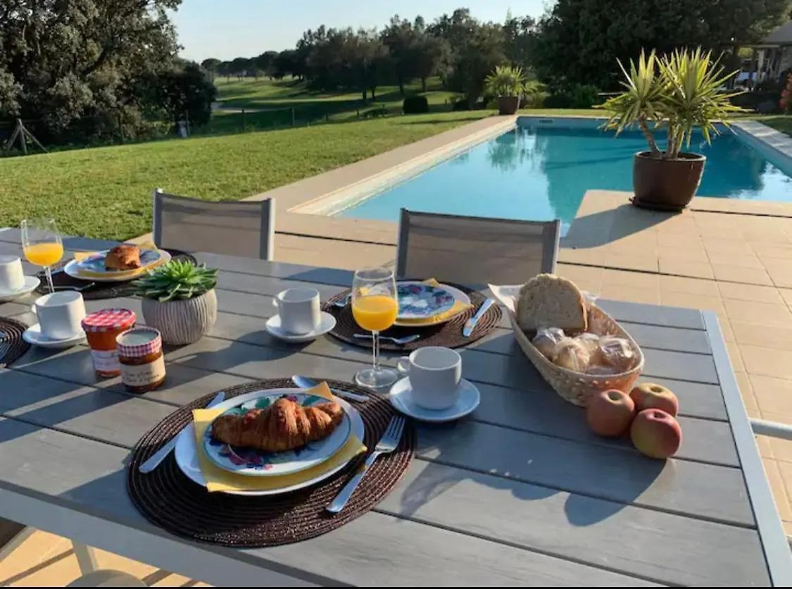 Villa De Lujo En Campo De Golf - Costa Brava بيرالاذا 0*,  إسبانيا