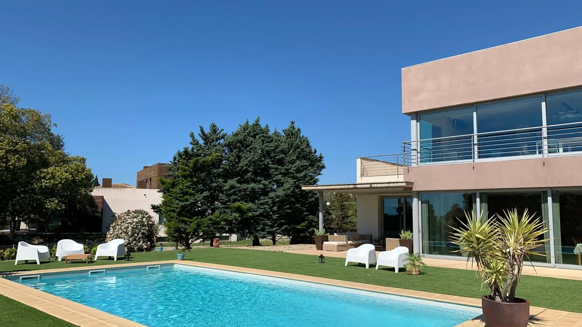 Villa De Lujo En Campo De Golf - Costa Brava بيرالاذا